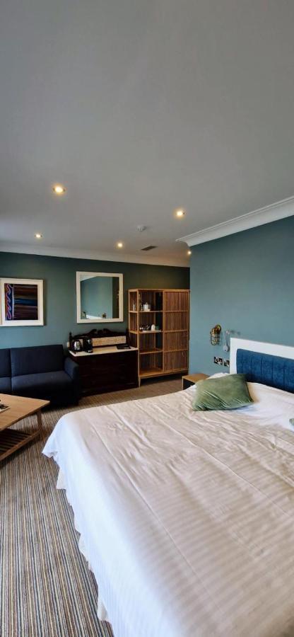 King Sitric Hotel Хоут Екстериор снимка