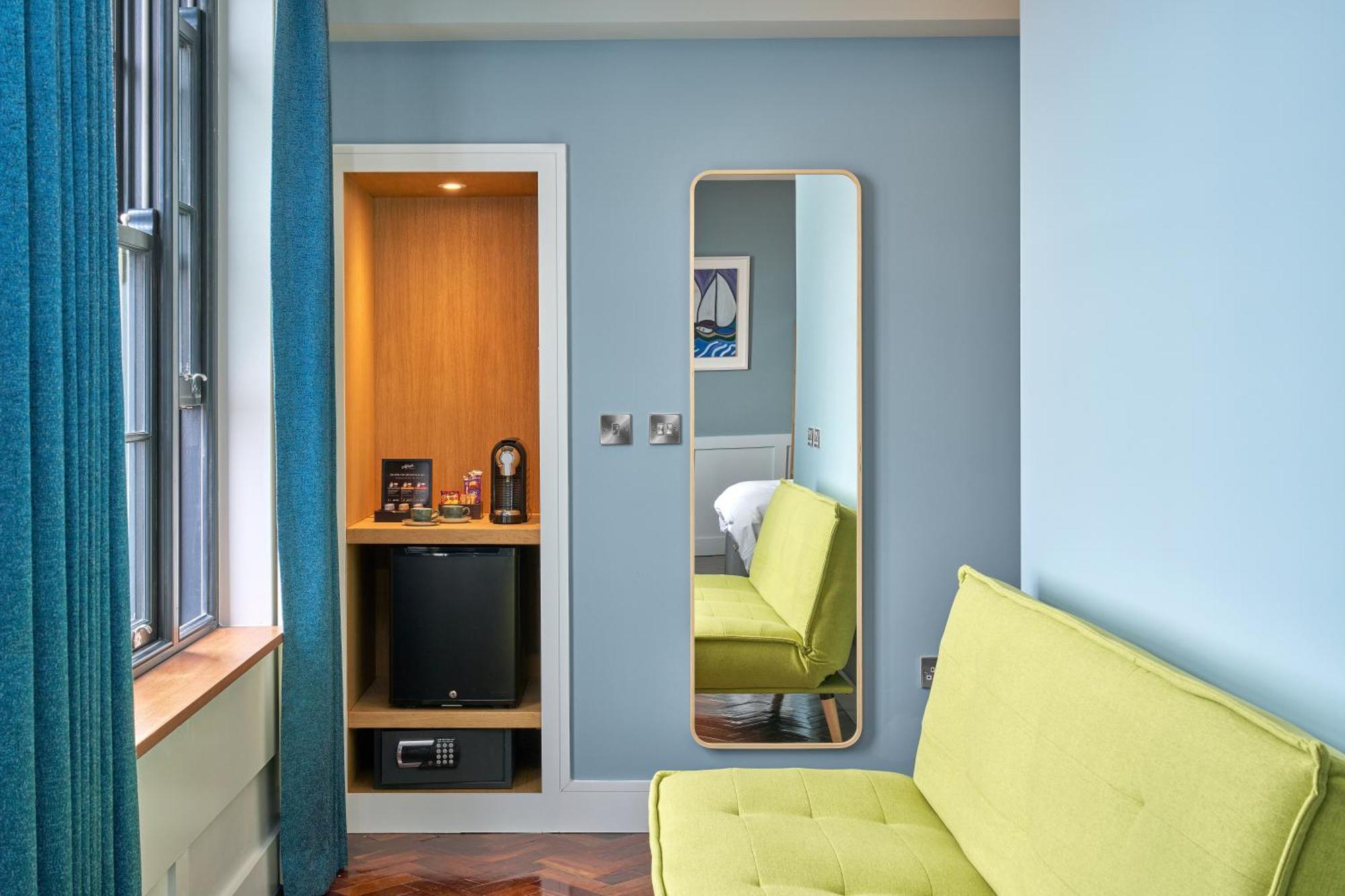 King Sitric Hotel Хоут Екстериор снимка