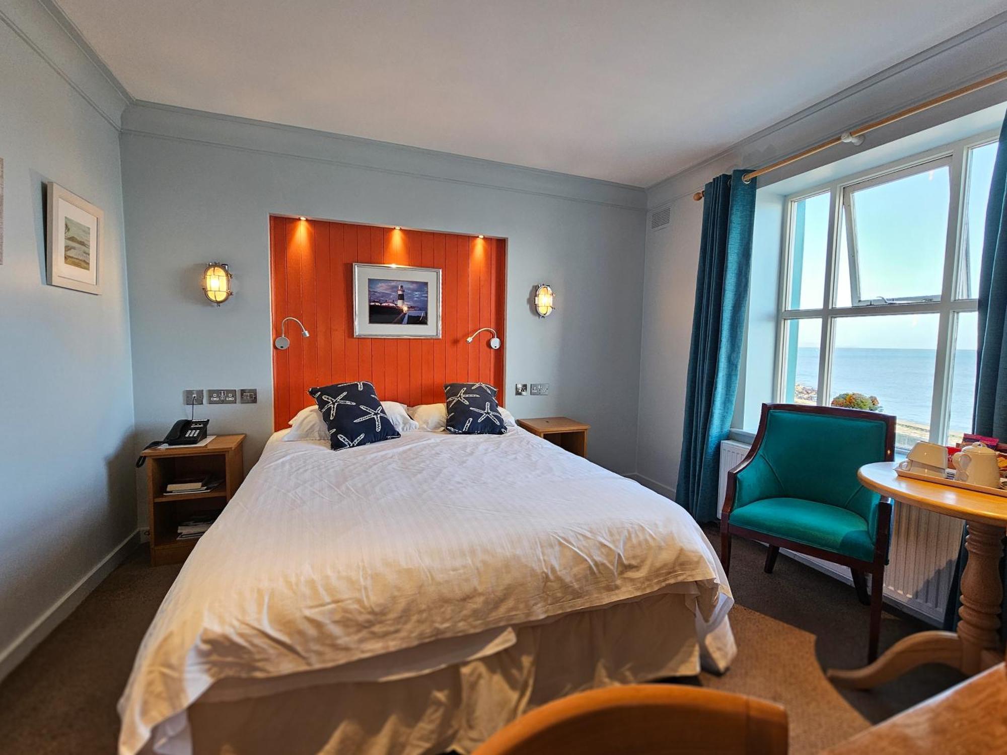 King Sitric Hotel Хоут Екстериор снимка