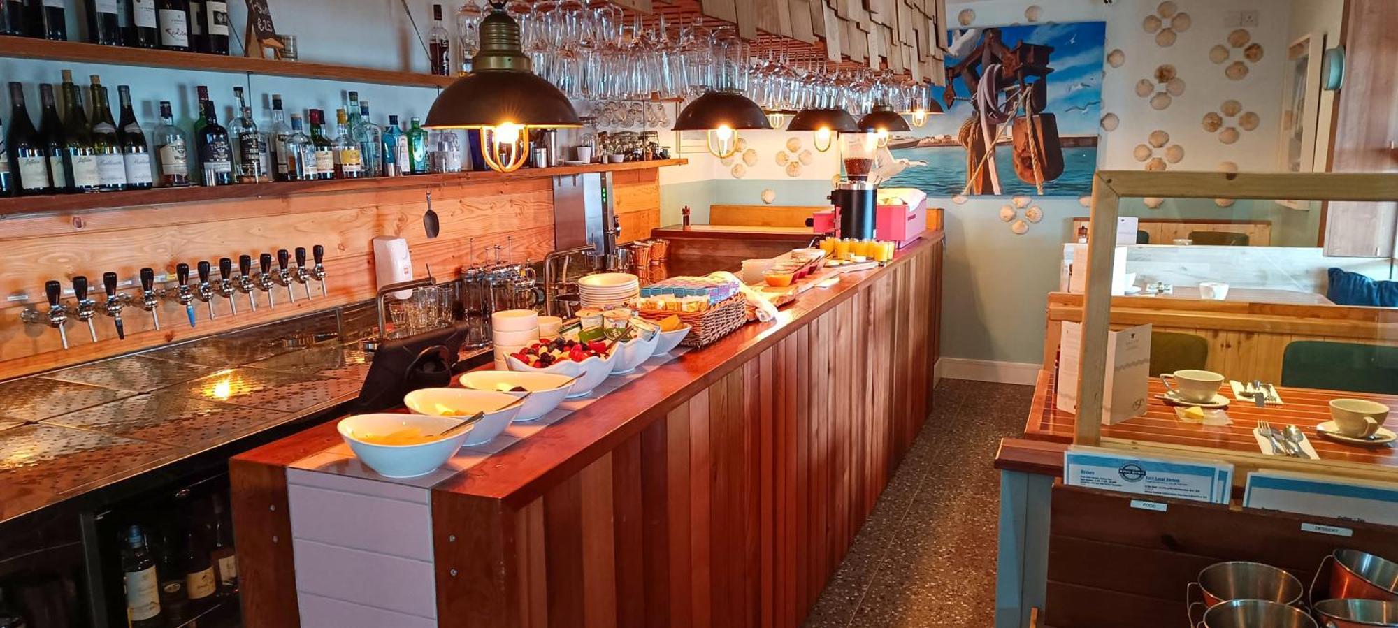 King Sitric Hotel Хоут Екстериор снимка